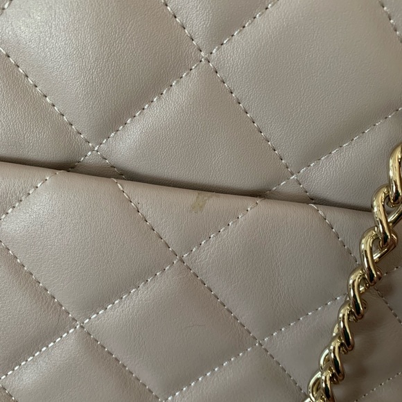 Kate spade tote - Picture 3 of 8